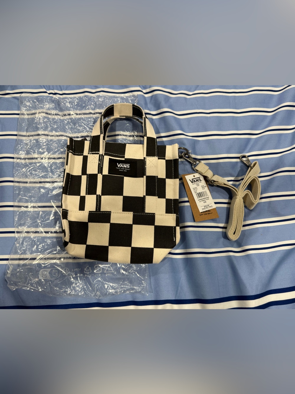 Vans Checkerboard Crossbody Tote - Black & Cream - Picture 5 of 6